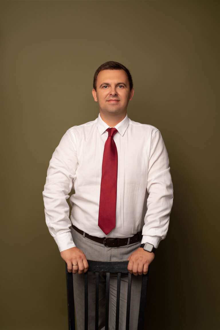 адвокат николаев